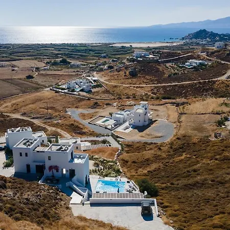 Milagro, Villa