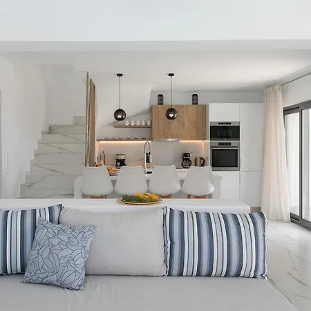 Milagro, Villa